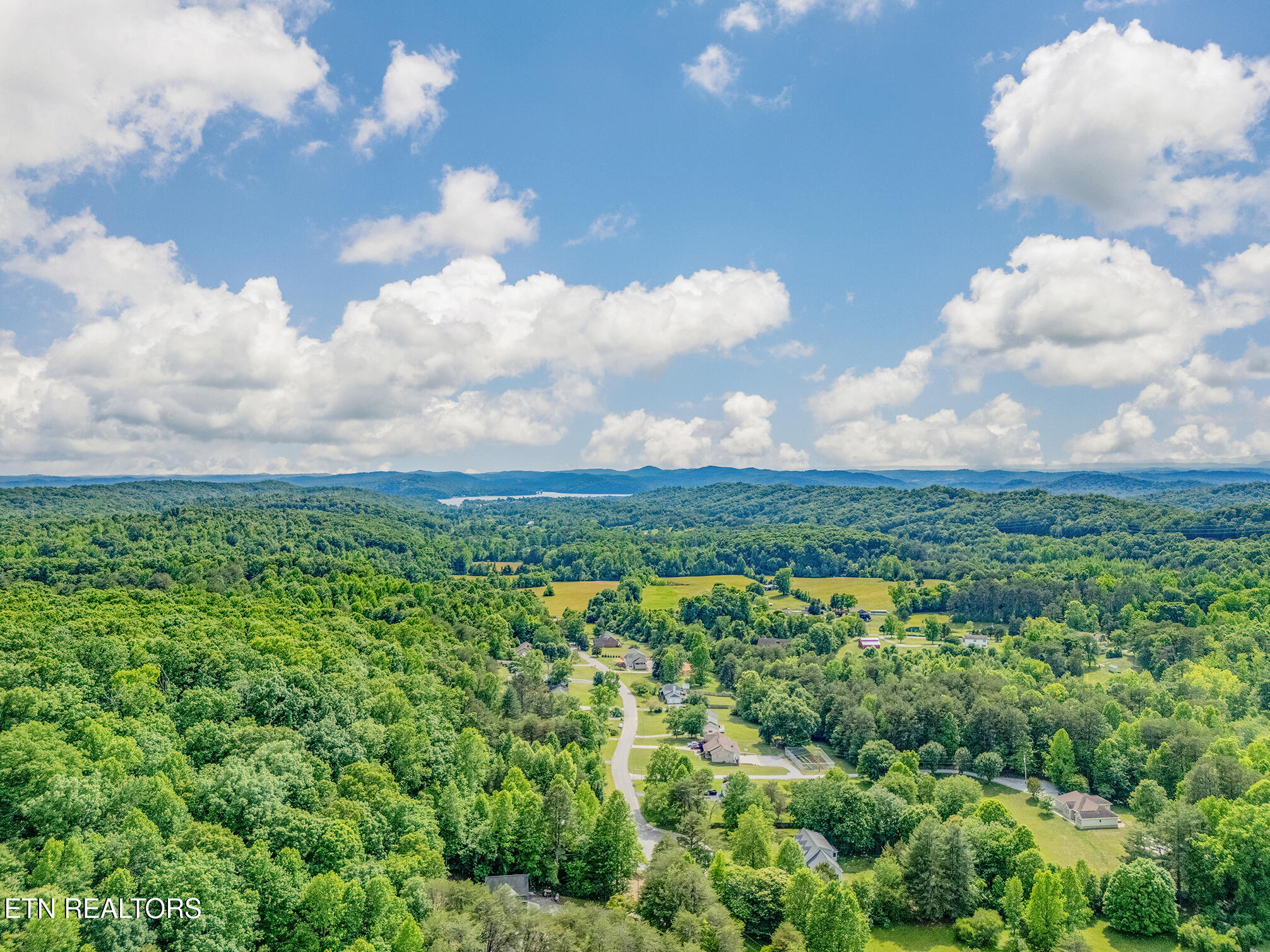 151 Gray Knob Road Kingston, TN 37763 - Photo 59 of 60 A7307598-HDR