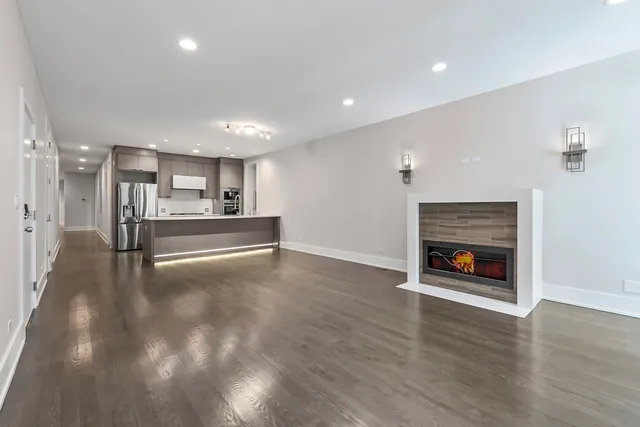 $5,000 | 2814 West North Avenue, Unit 1E, Chicago, IL 60647