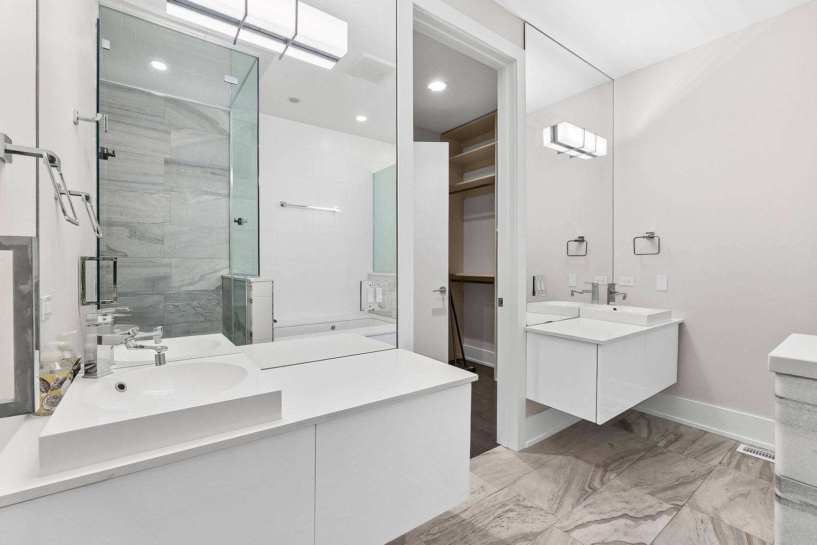 2814 West North Avenue, Unit 1E Chicago, IL 60647 - Photo 8 of 19