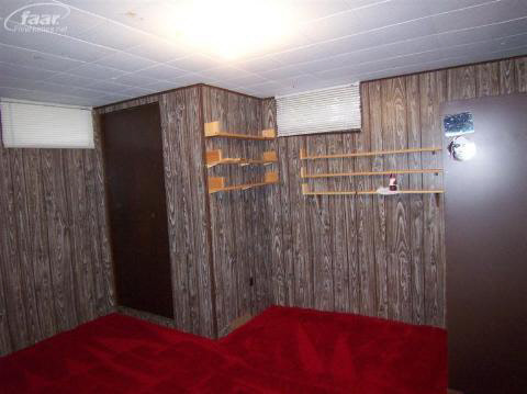 5192 Deland Road Flushing, MI 48433 - Photo 12 of 13 20192460-11.JPG