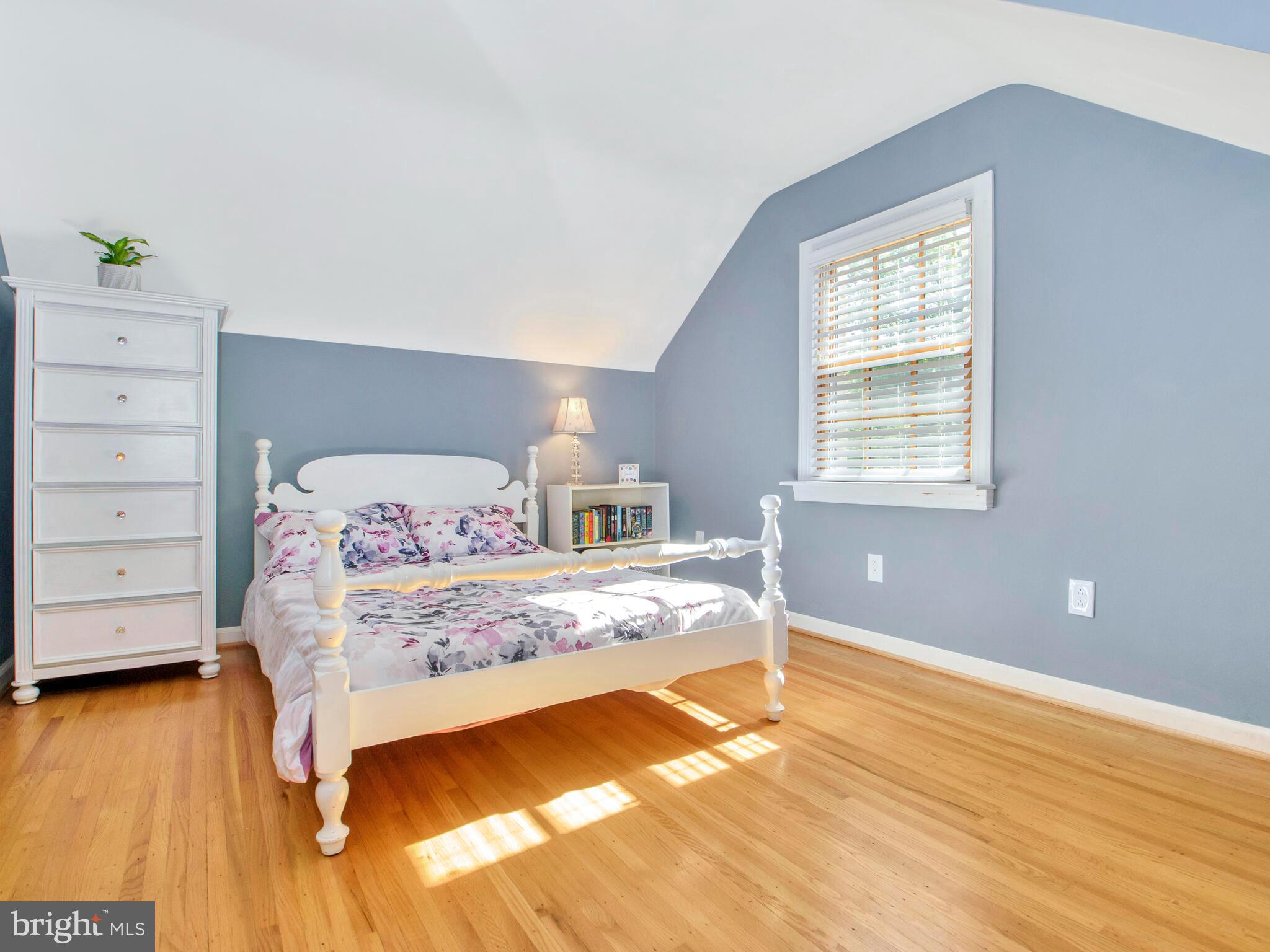 432 Harwicke Road Springfield, PA 19064 - Photo 17 of 24 2nd Bedroom