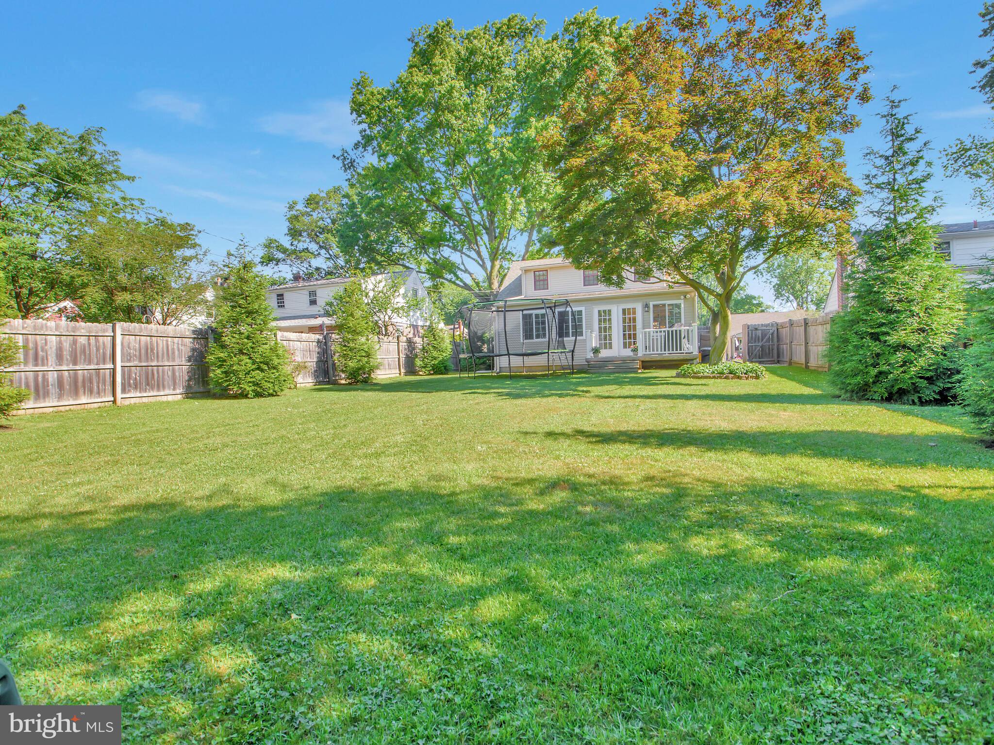 432 Harwicke Road Springfield, PA 19064 - Photo 23 of 24 Picture Perfect Fenced Rear Yard