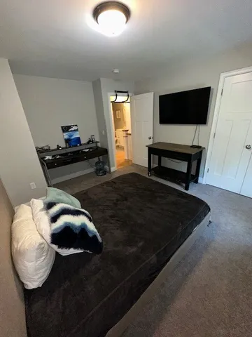 $3,600 | 270 Station Street, Coventry, RI 02816