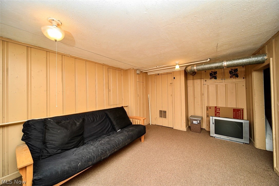 3411 Tullamore Road Cleveland, OH 44118 - Photo 26 of 33 Gallery Image 26