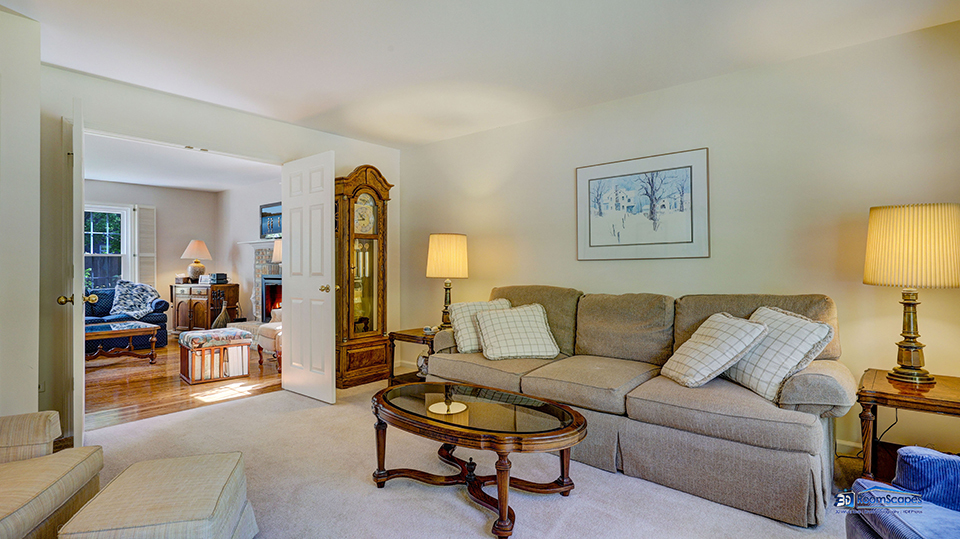 245 Pilgrims Path Gurnee, IL 60031 - Photo 3 of 54 a living room with furniture and a lamp
