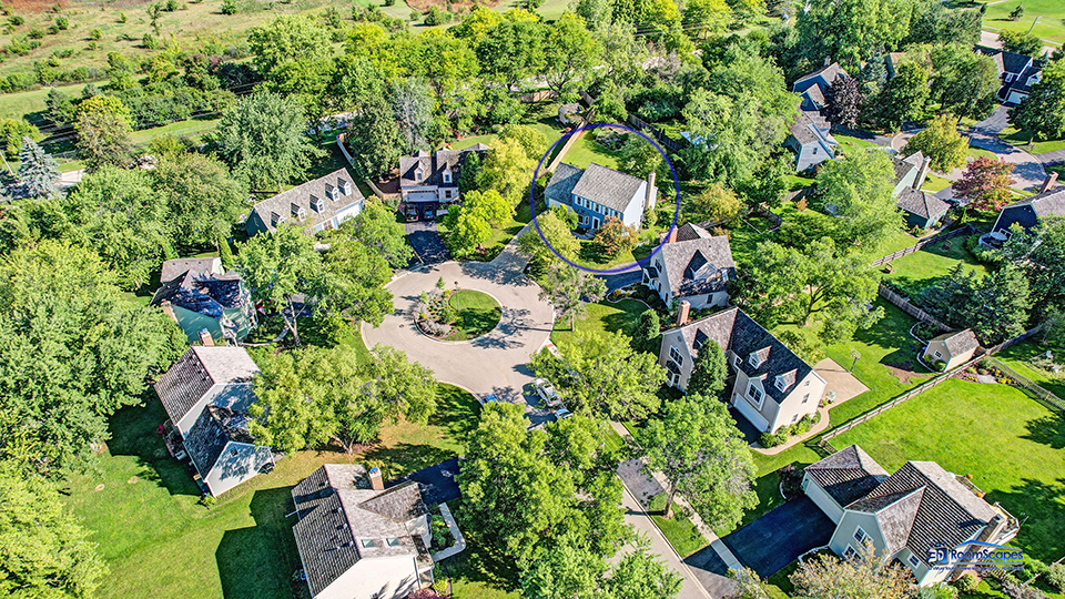 245 Pilgrims Path Gurnee, IL 60031 - Photo 50 of 54 a backyard of a house with lots of green space