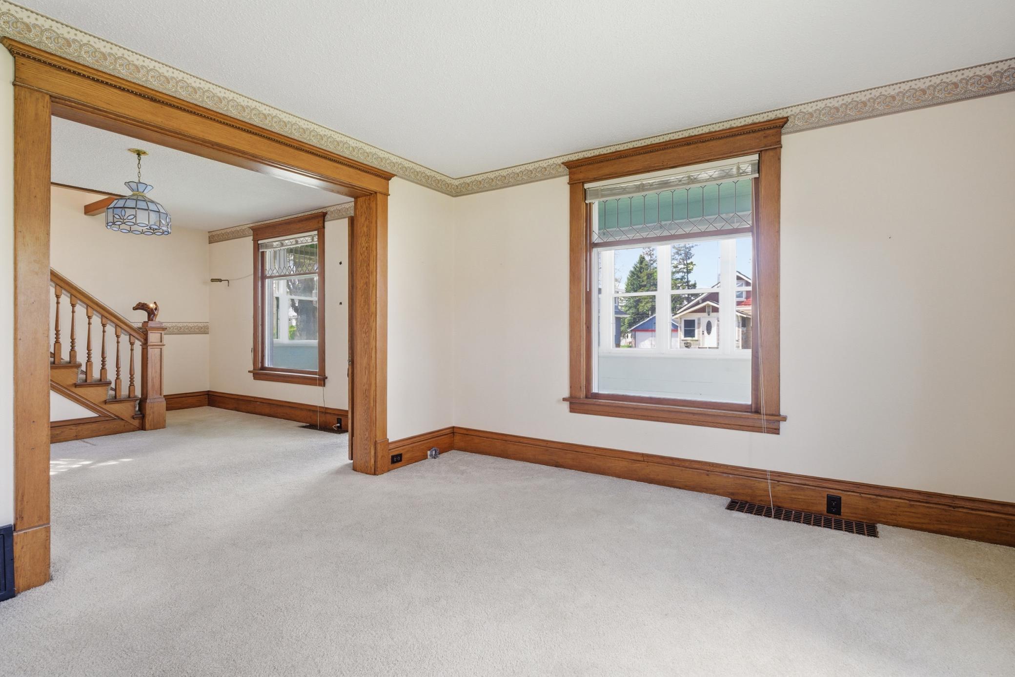 827 7th Avenue Southwest Faribault, MN 55021 - Photo 5 of 29