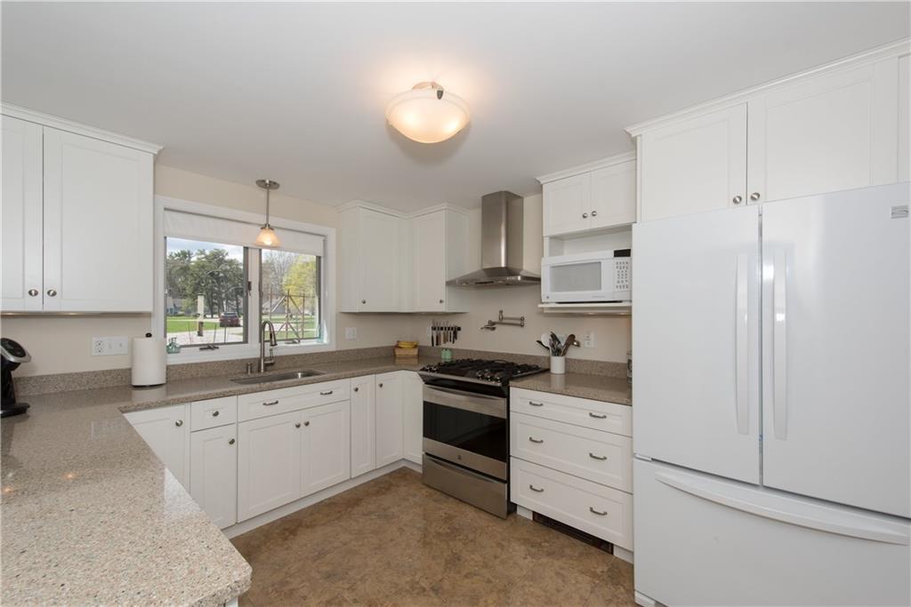114 Furbish Road, Unit 7 Wells, ME 04090 - Photo 6 of 35 Kitchen