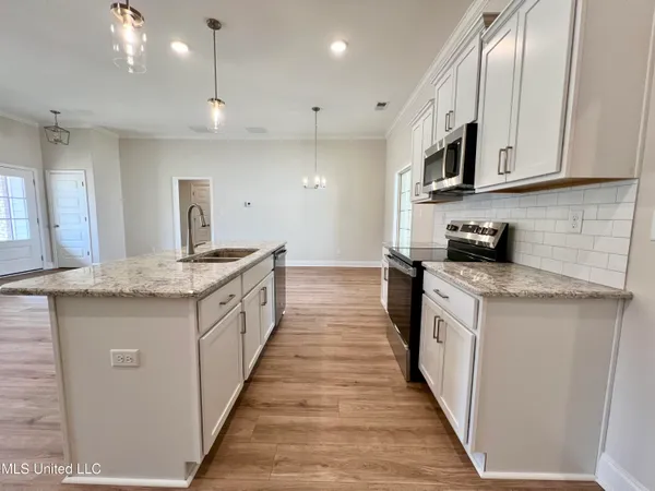 $359,900 | 2233 Scott Mdws Lane, Hernando, MS 38632