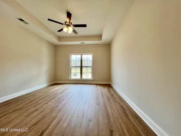 $359,900 | 2233 Scott Mdws Lane, Hernando, MS 38632