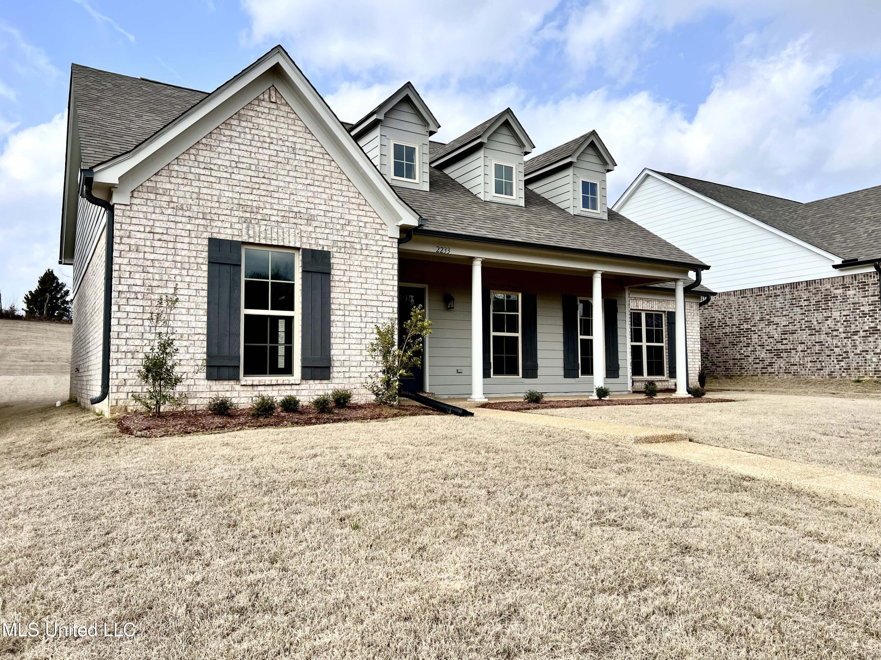 2233 Scott Mdws Lane Hernando, MS 38632 - Photo 2 of 25 IMG_6252