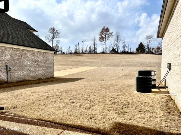 $359,900 | 2233 Scott Mdws Lane, Hernando, MS 38632