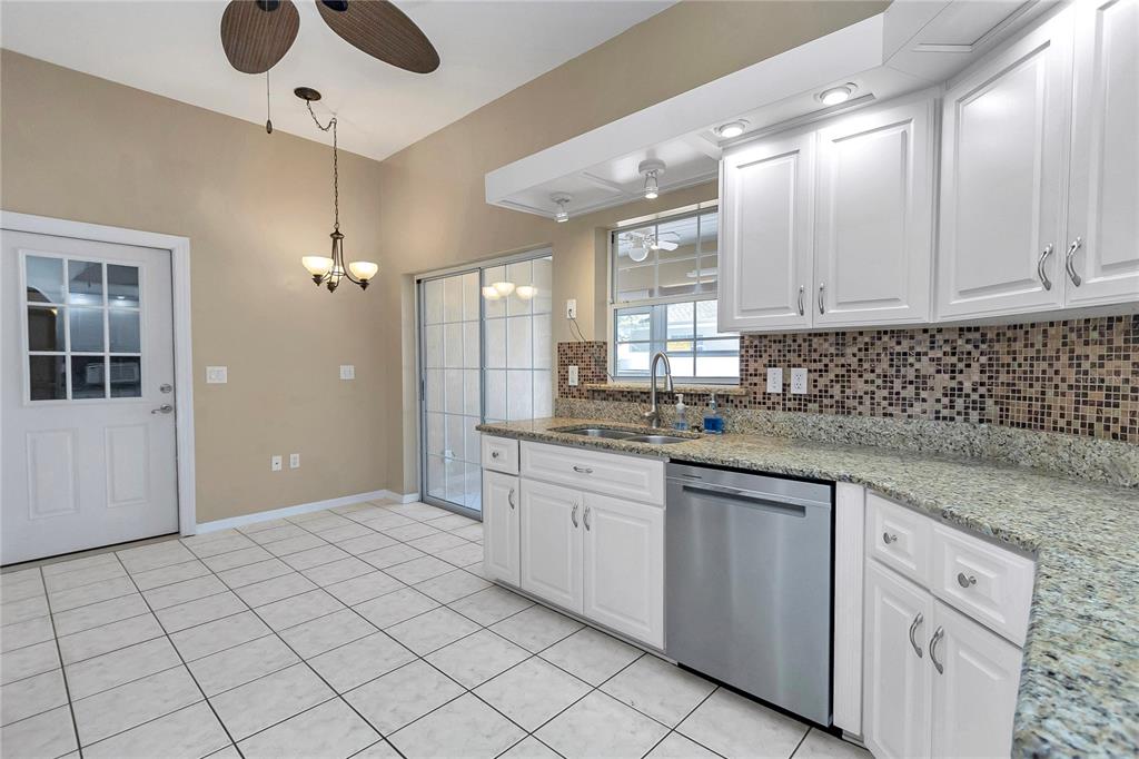 7899 Southwest 115th Loop Ocala, FL 34476 - Photo 17 of 24