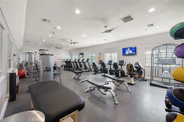 $595,000 | 24217 Corte Cordoba, Murrieta, CA 92562