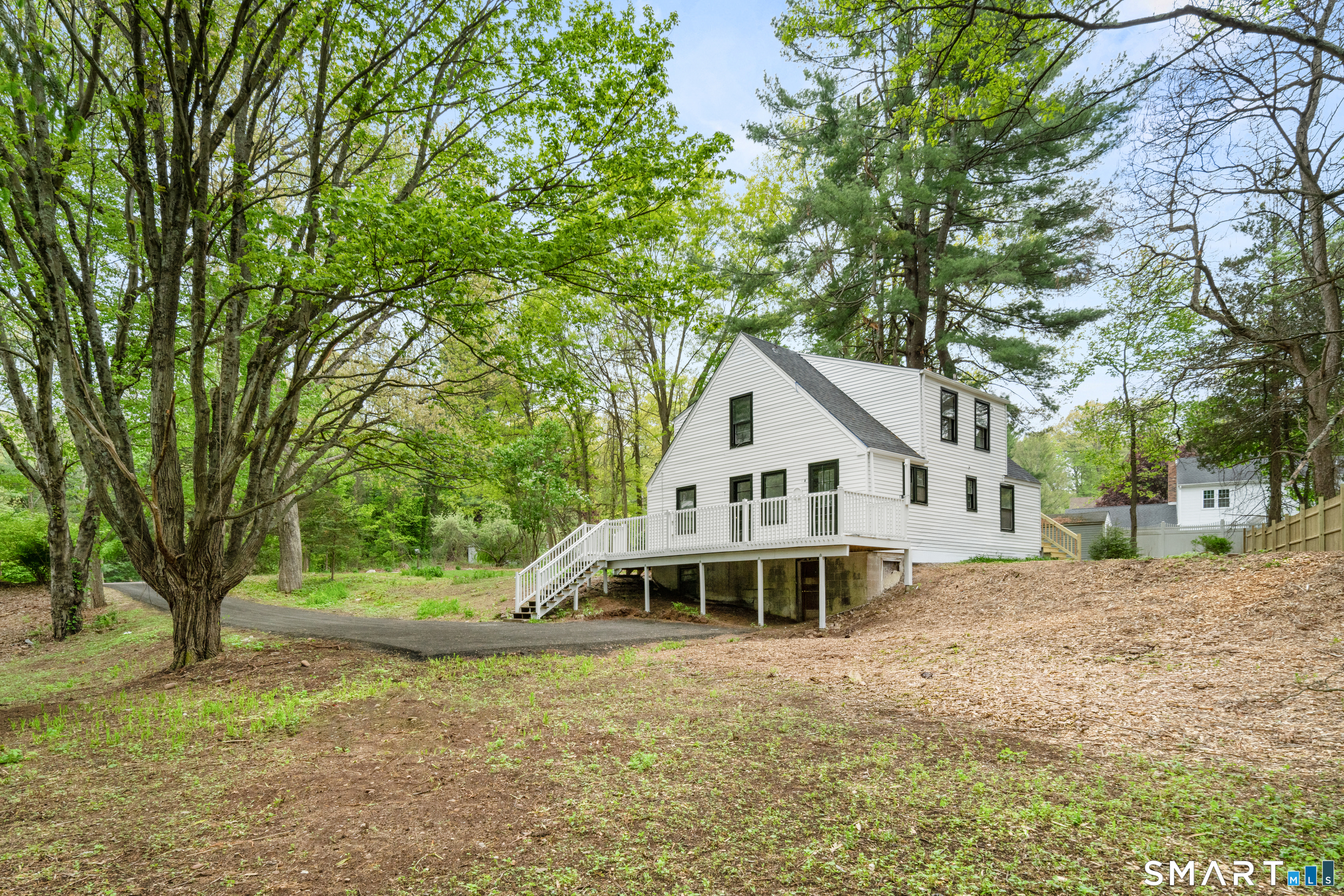 1335 Wolf Hill Road Cheshire, CT 06410 - Photo 6 of 17