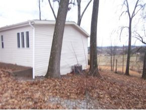 708 Mitchell Road Kingsport, TN 37663 - Photo 2 of 24 Photo 2