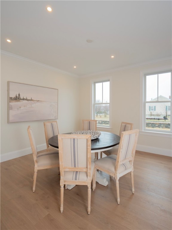 211 Morrison Avenue Middletown, RI 02842 - Photo 11 of 50