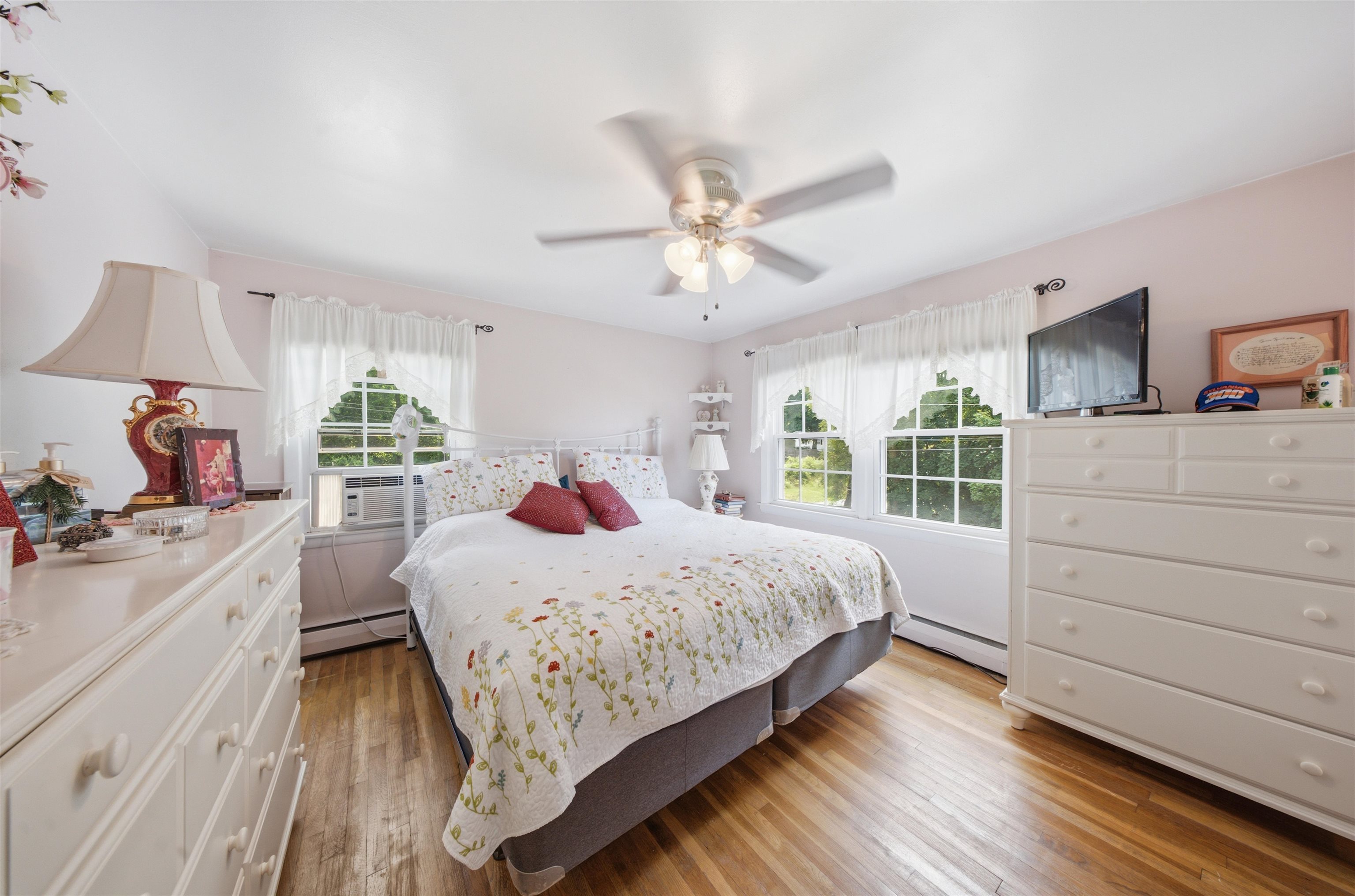 494 Laurel Street Manchester, NH 03103 - Photo 29 of 42