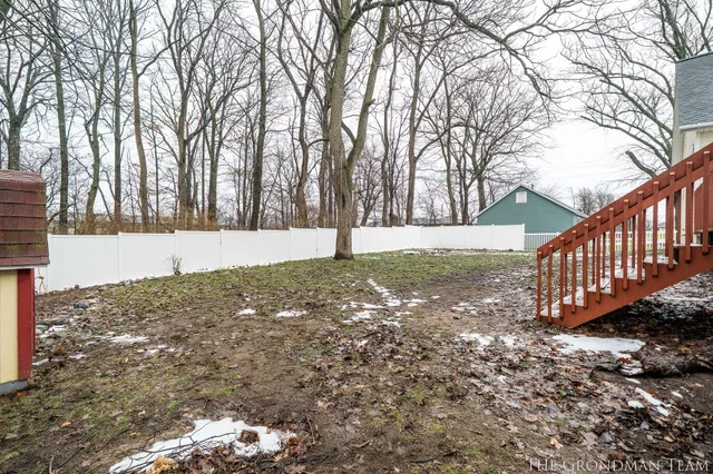 $415,000 | 975 Songbird Lane, Holland, MI 49423