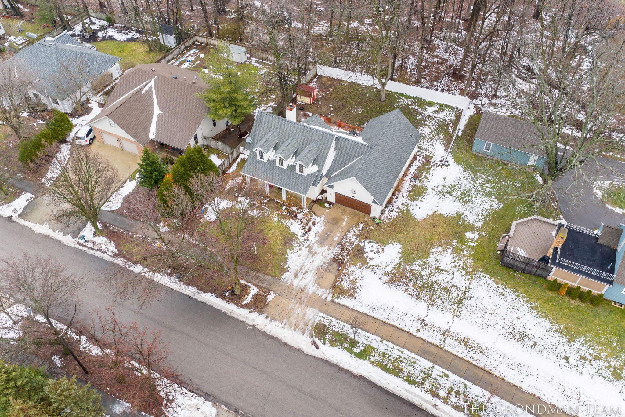 975 Songbird Lane Holland, MI 49423 - Photo 5 of 51 7-web-or-mls-975 Songbird Ln, Holland, M