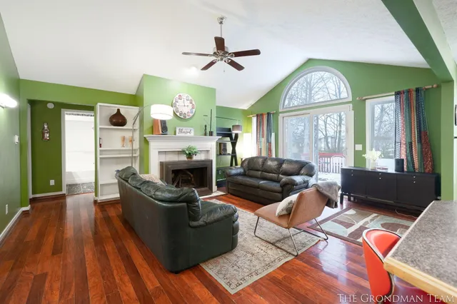 $415,000 | 975 Songbird Lane, Holland, MI 49423