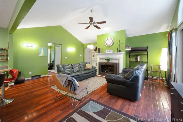 $415,000 | 975 Songbird Lane, Holland, MI 49423