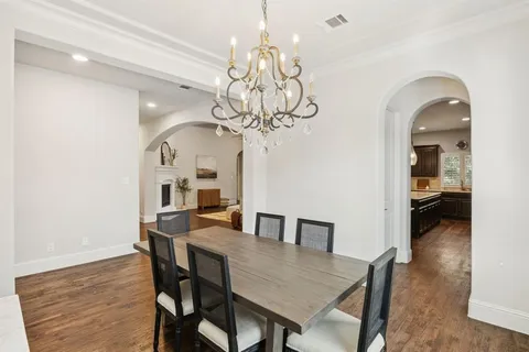 $959,900 | 204 Chisholm Trail, Highland Village, TX 75077