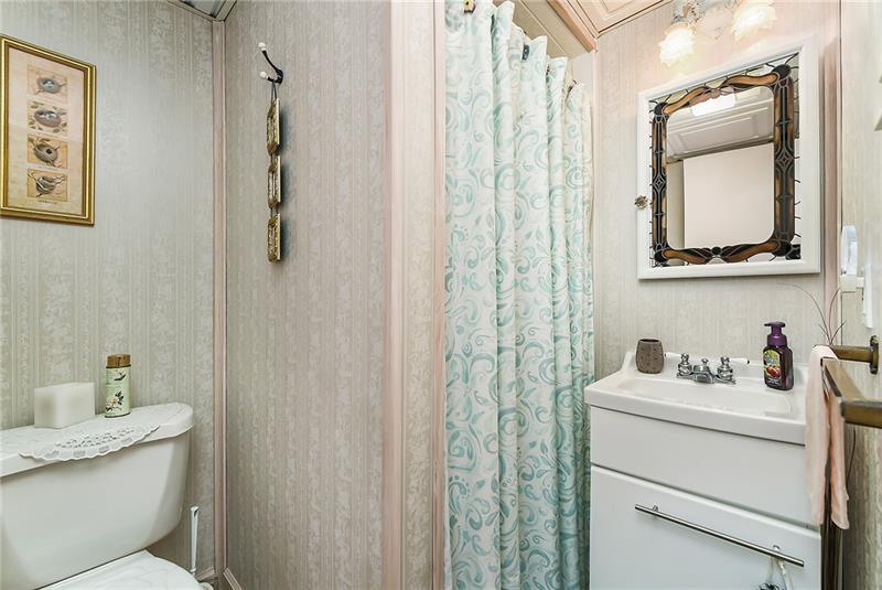 861 Blue Ridge Drive Pittsburgh, PA 15239 - Photo 19 of 25 Gallery Image 19