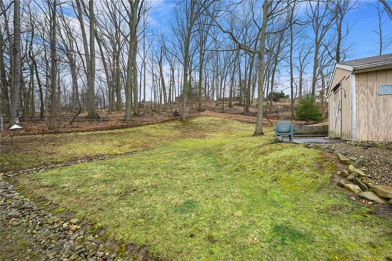 861 Blue Ridge Drive Pittsburgh, PA 15239 - Photo 23 of 25 Gallery Image 23