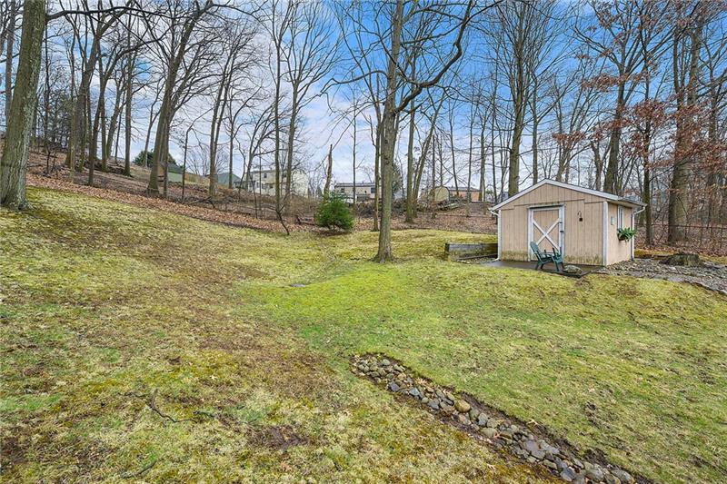 861 Blue Ridge Drive Pittsburgh, PA 15239 - Photo 24 of 25 Gallery Image 24