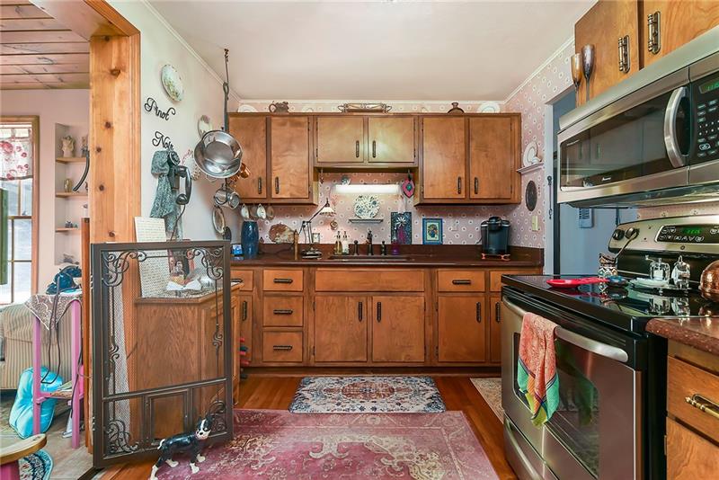 861 Blue Ridge Drive Pittsburgh, PA 15239 - Photo 5 of 25 Gallery Image 5