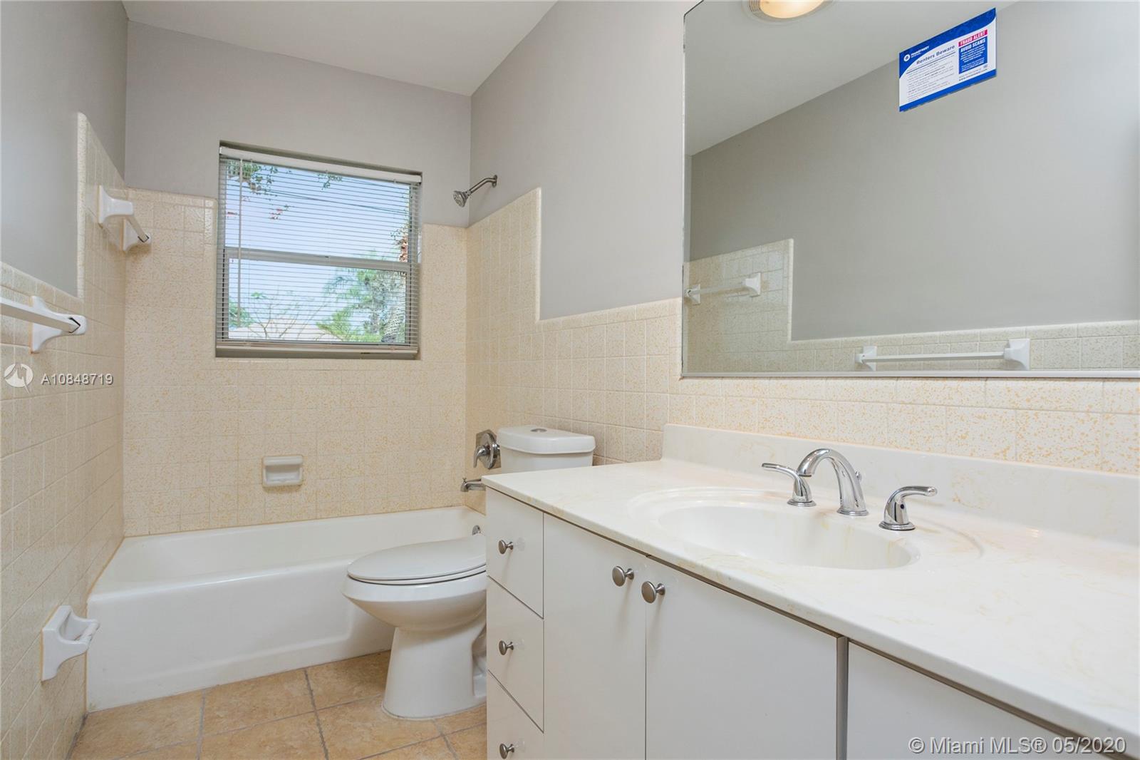 498 East Conference Drive Boca Raton, FL 33486 - Photo 22 of 30