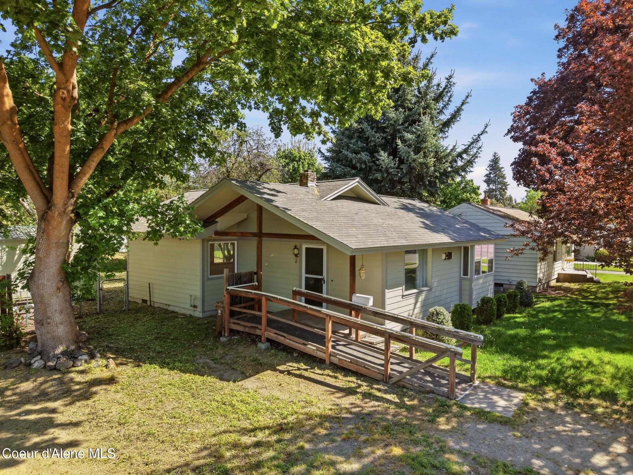 2410 West Decatur Avenue Spokane, WA 99205 - Photo 4 of 40 Inside-Media-Decatur-4