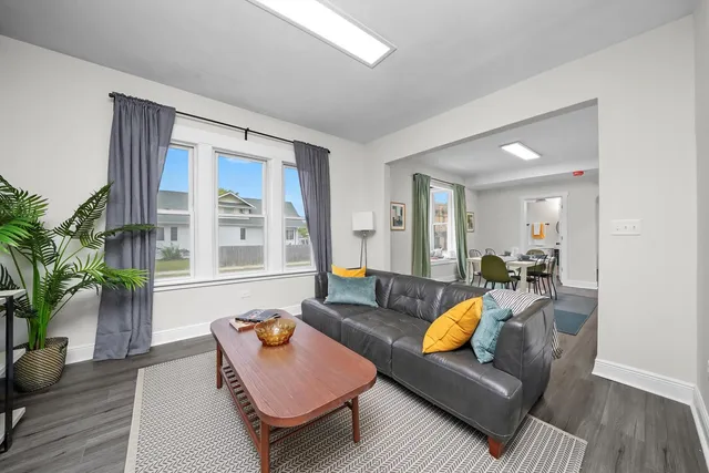 $359,900 | 601 South 6th Avenue, Maywood, IL 60153