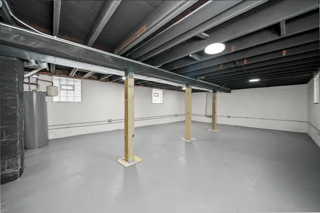 $359,900 | 601 South 6th Avenue, Maywood, IL 60153