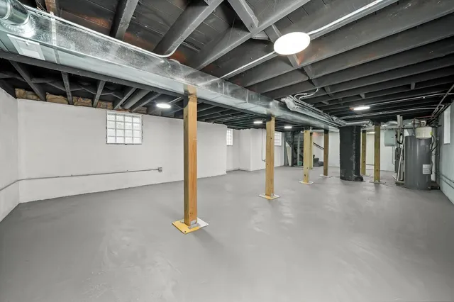 $359,900 | 601 South 6th Avenue, Maywood, IL 60153