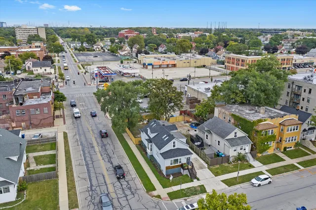 $359,900 | 601 South 6th Avenue, Maywood, IL 60153