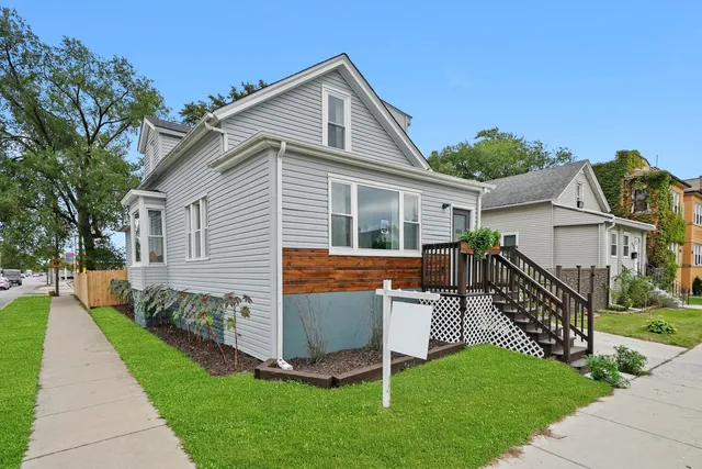 $359,900 | 601 South 6th Avenue, Maywood, IL 60153