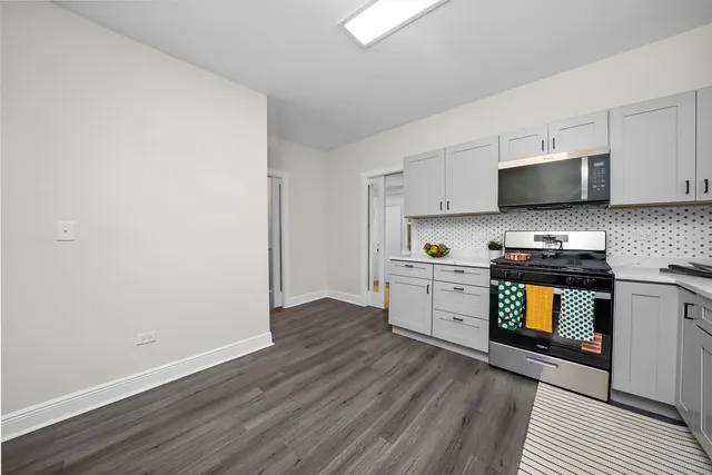 $359,900 | 601 South 6th Avenue, Maywood, IL 60153