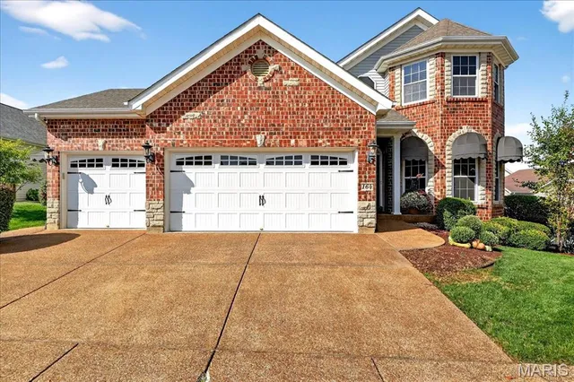 $599,000 | 164 Blue Water Drive, St. Peters, MO 63366