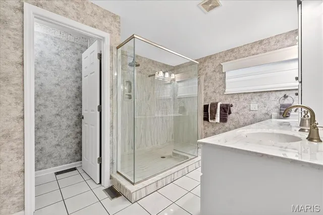 $599,000 | 164 Blue Water Drive, St. Peters, MO 63366