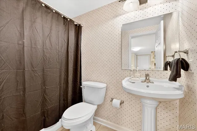 $599,000 | 164 Blue Water Drive, St. Peters, MO 63366