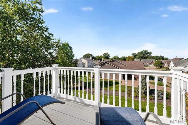 $599,000 | 164 Blue Water Drive, St. Peters, MO 63366