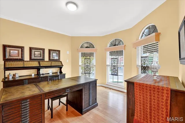 $599,000 | 164 Blue Water Drive, St. Peters, MO 63366