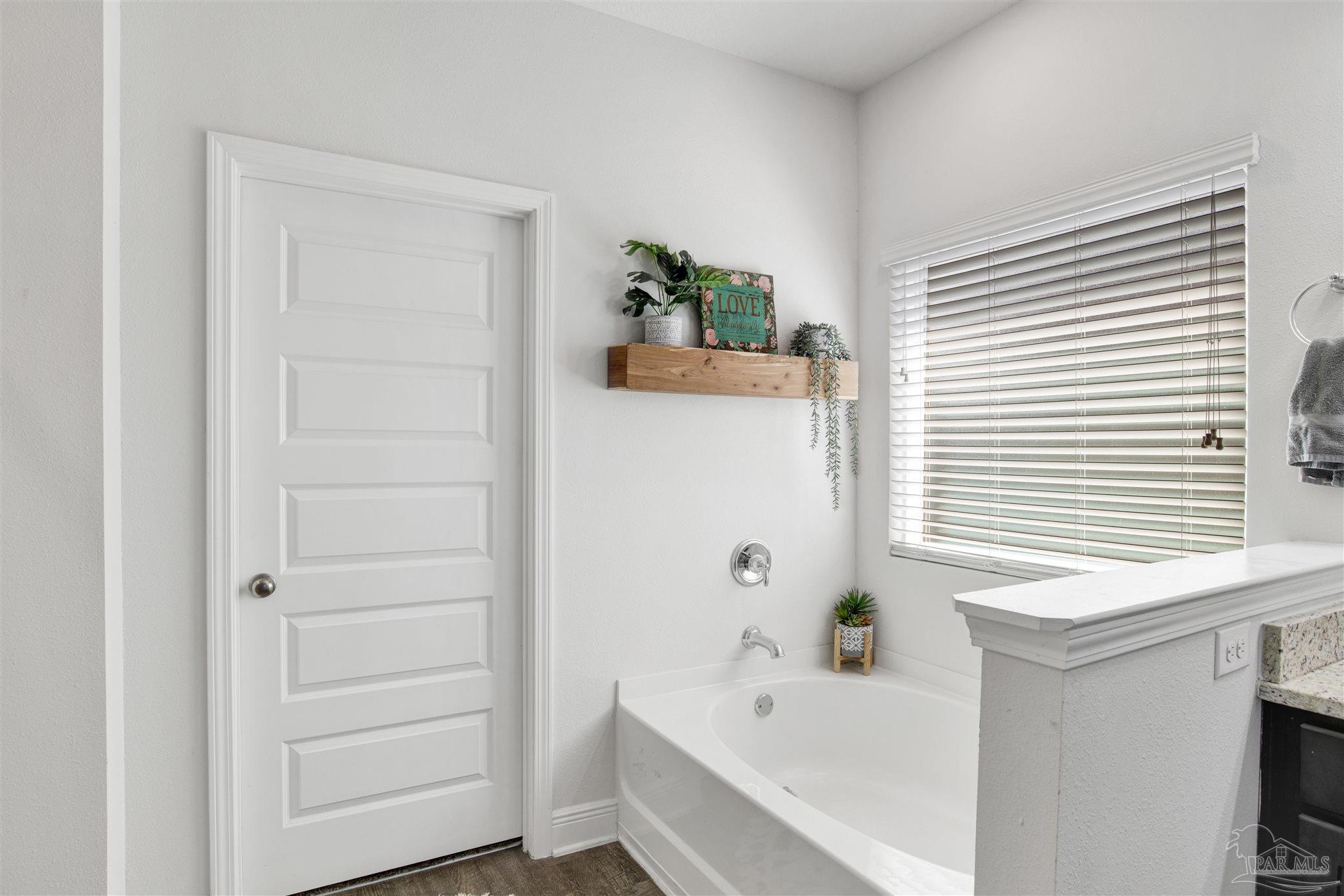 8079 Silver Maple Drive Milton, FL 32583 - Photo 17 of 32