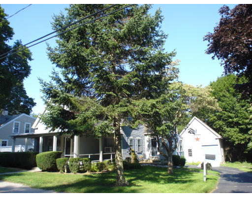 22 Booth Hill Road Scituate, MA 02066 - Photo 9 of 10 Gallery Image 9