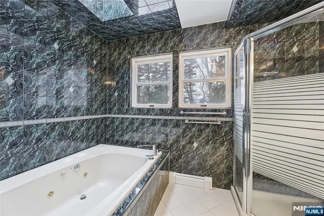 $725,000 | 376 Stanhope Sparta Road, Sparta, NJ 07871