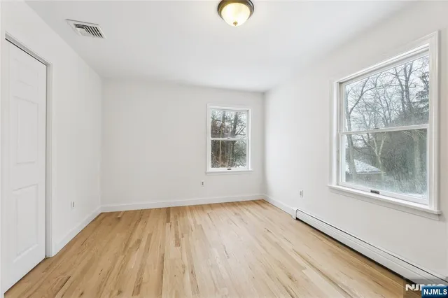 $725,000 | 376 Stanhope Sparta Road, Sparta, NJ 07871