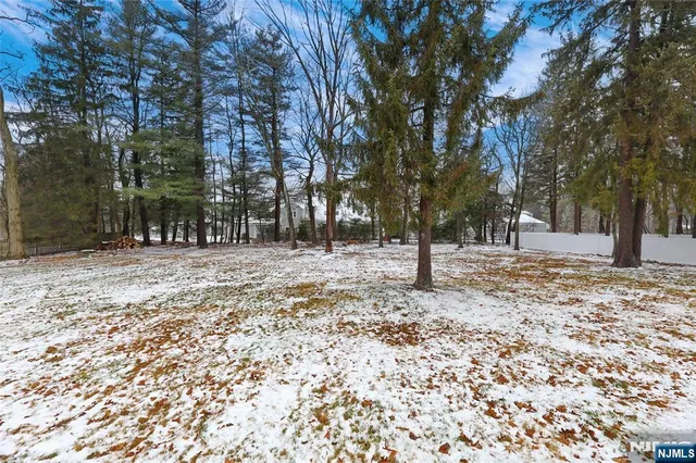 $725,000 | 376 Stanhope Sparta Road, Sparta, NJ 07871