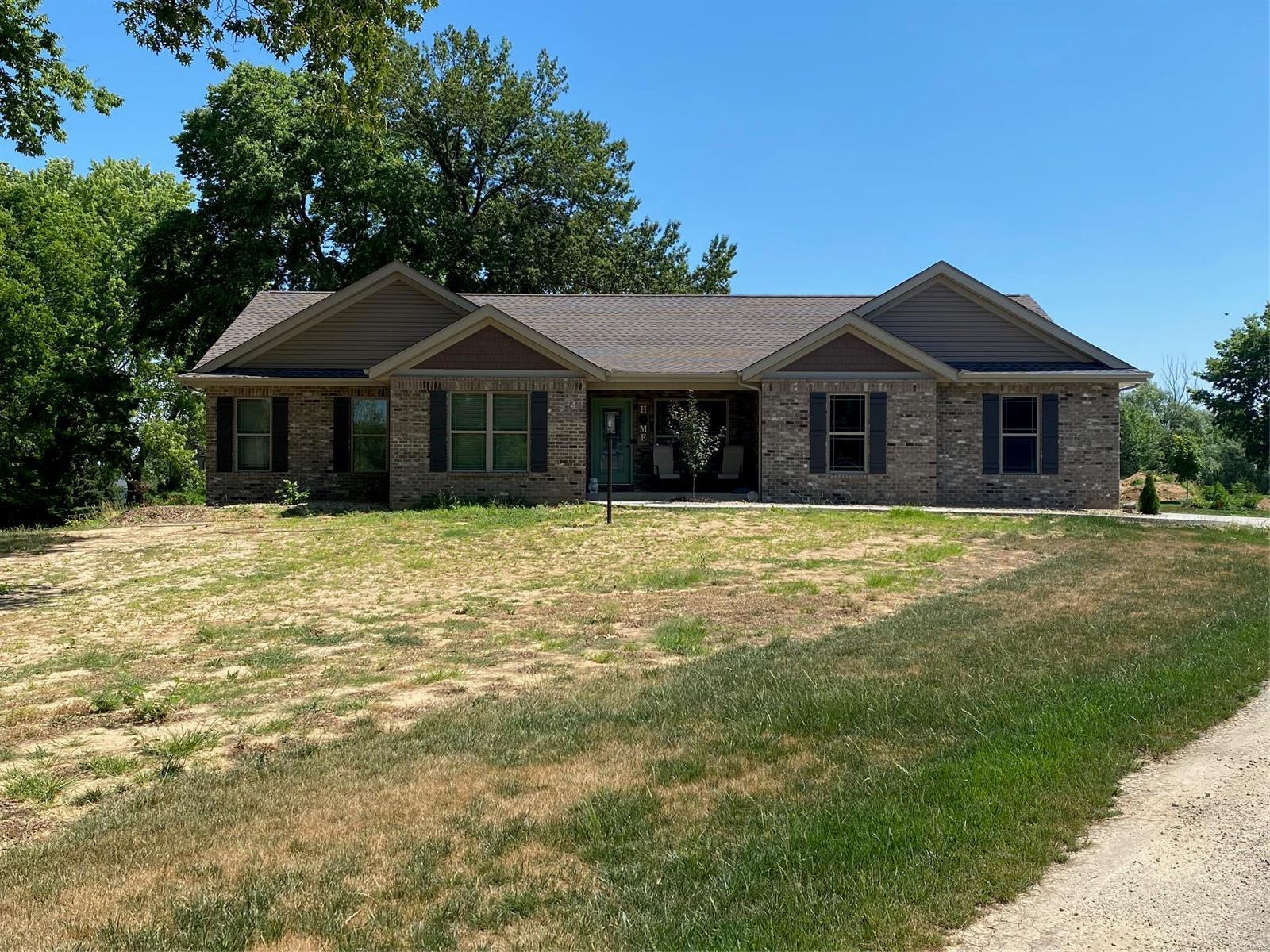 7711 Walsh Road Godfrey, IL 62035 - Photo 1 of 1 Gallery Image 1